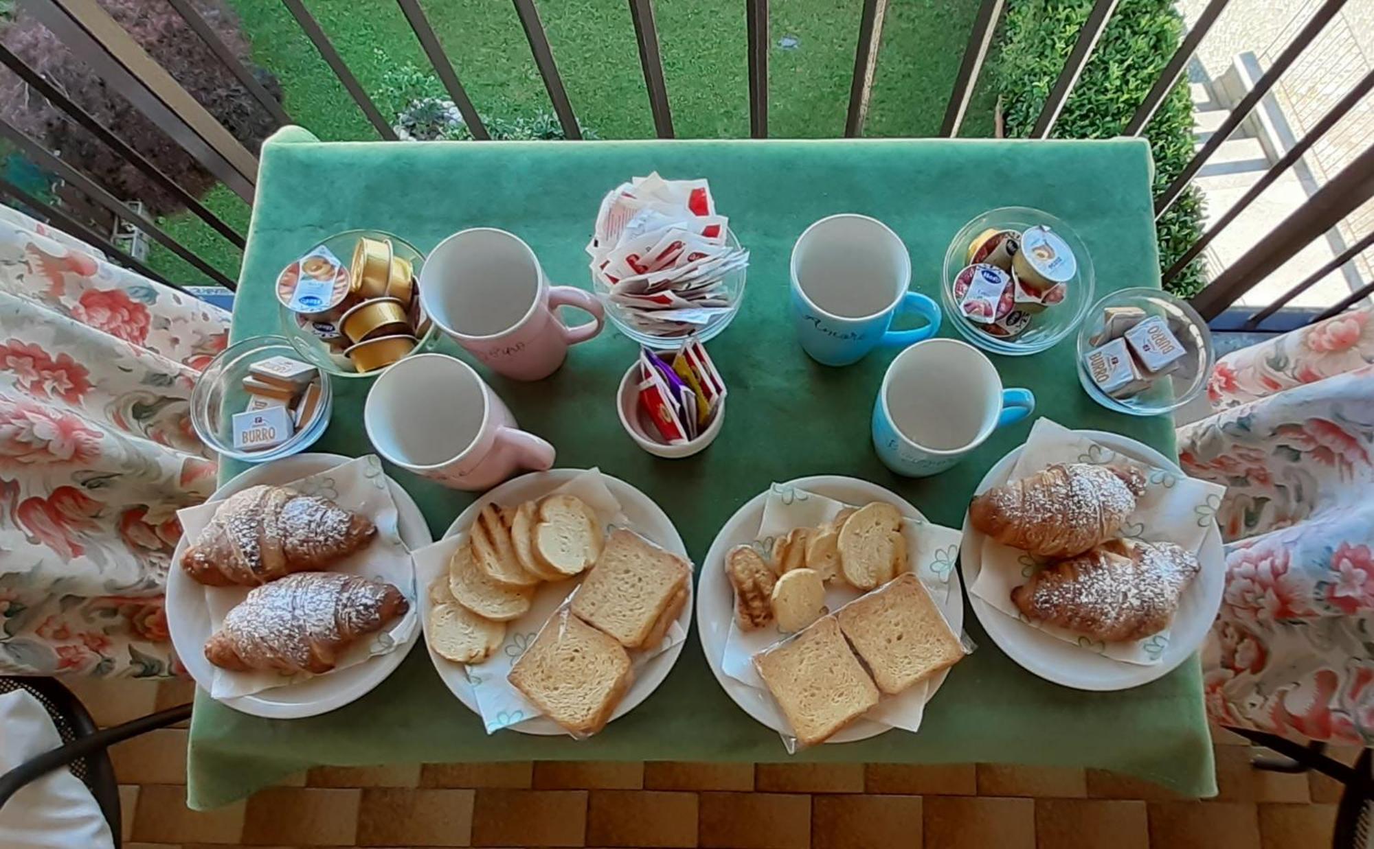 Tosca House 2 Bed & Breakfast Varenna Ngoại thất bức ảnh