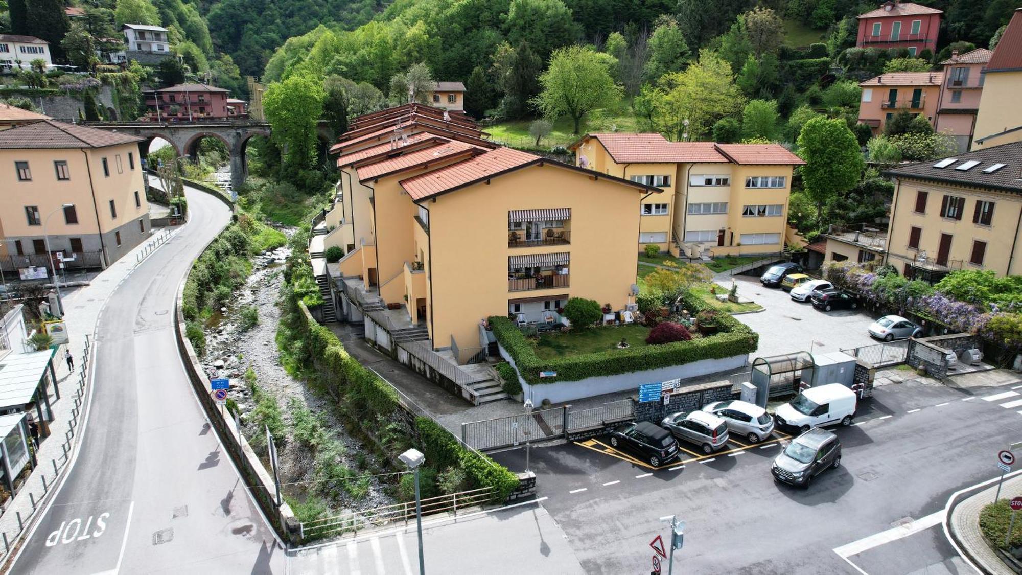 Tosca House 2 Bed & Breakfast Varenna Ngoại thất bức ảnh