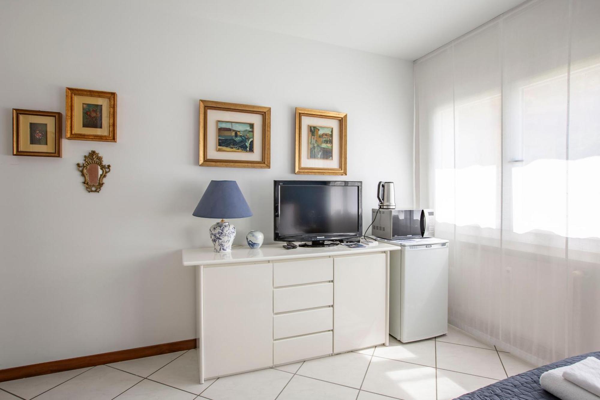 Tosca House 2 Bed & Breakfast Varenna Ngoại thất bức ảnh